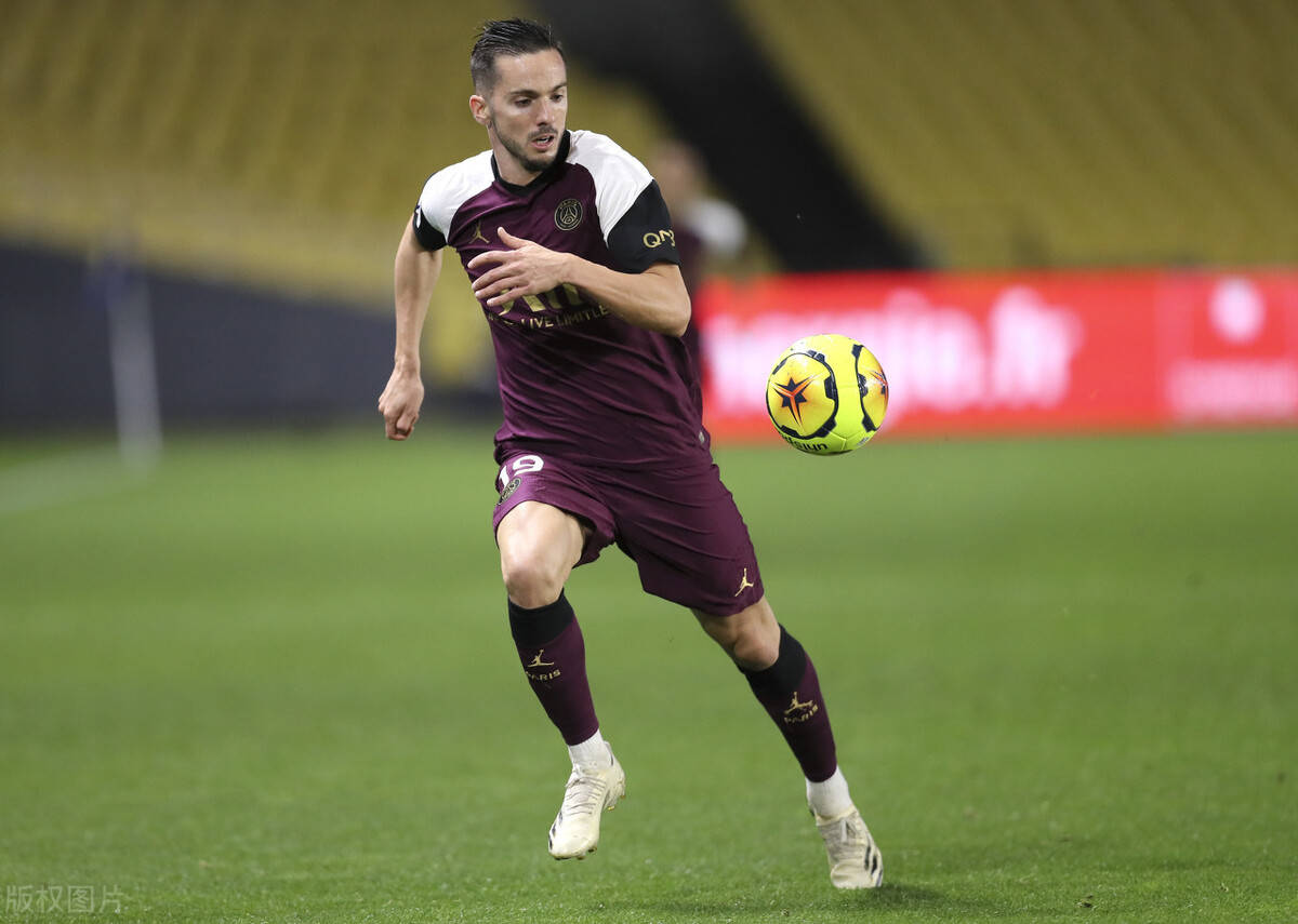 浓眉哥遭遇七连败，巴黎圣日耳曼教练面临压力！