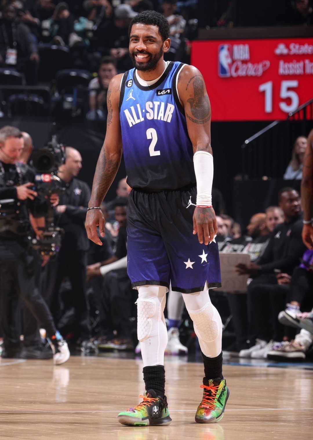 全明星赛战况：明尼苏达森林狼防线稳固，皇家马德里进攻受阻，伊布成最佳(明尼苏达森林狼队徽)